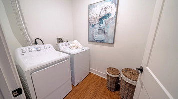 Horizons at Autumn Ridge Model Laundry