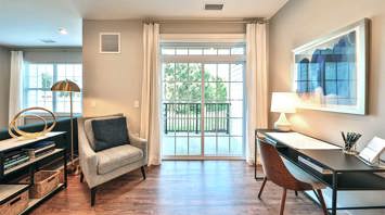 Autumn Ridge at Lopatcong Garage Apartments