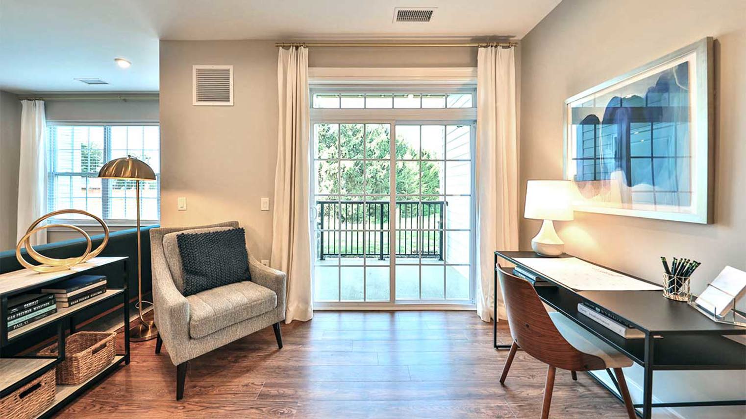 Autumn Ridge at Lopatcong Garage Apartments