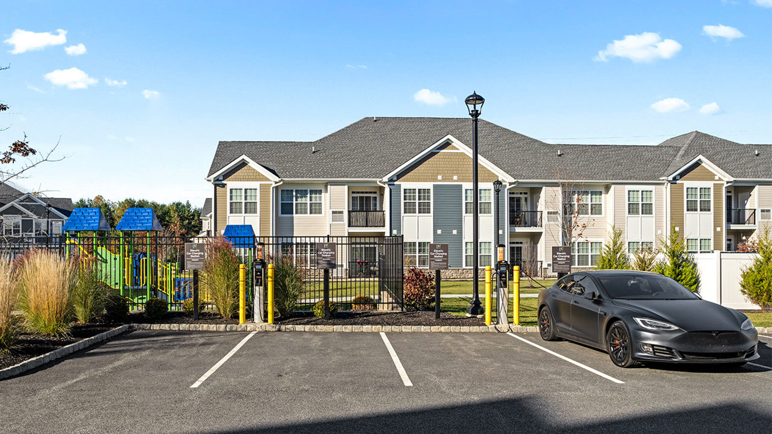 Autumn Ridge at Lopatcong Electric Car Charging Stations