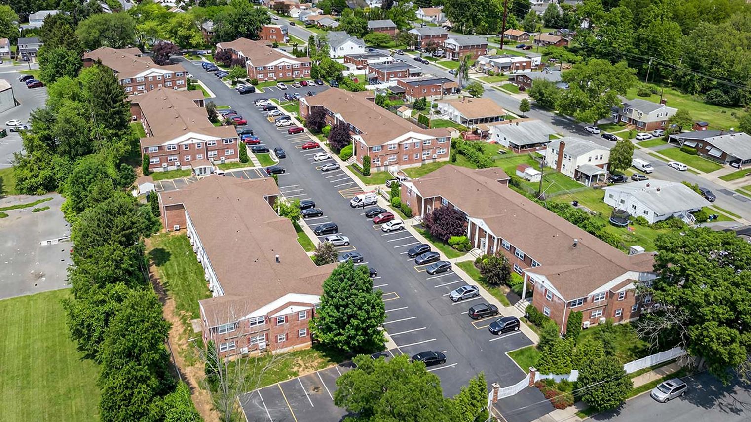 River Run Apartments River Run Aerial Community 2