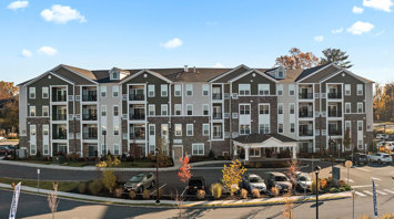 Horizons at Autumn Ridge Horizons Exterior 1