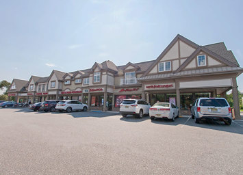 The Shoppes at Woods Tavern
