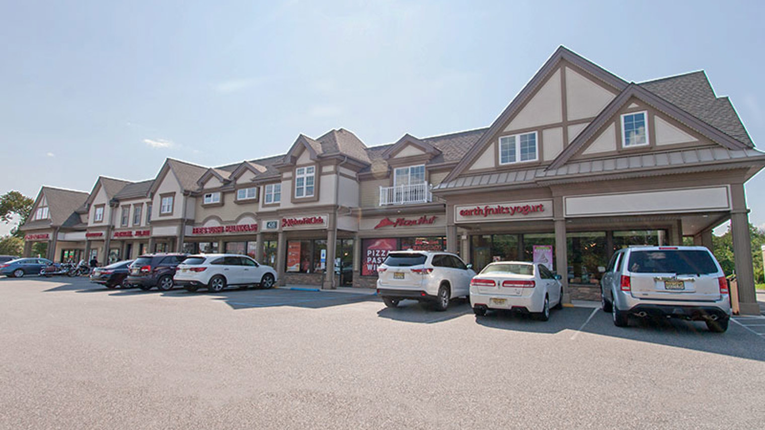 The Shoppes at Woods Tavern
