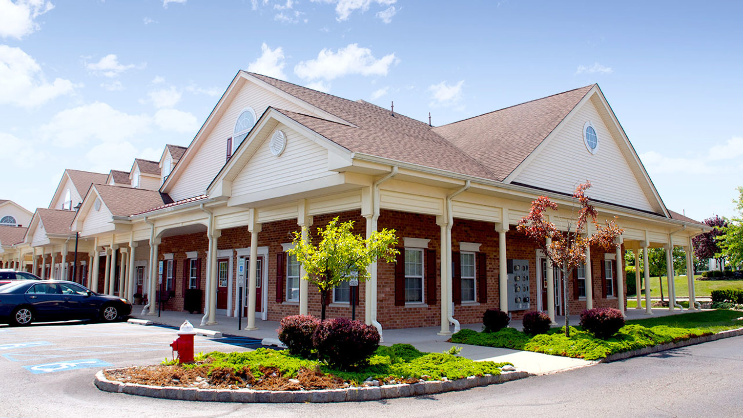 Branchburg Commons Kingsbridge Center
