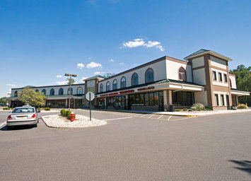 Amwell Mall