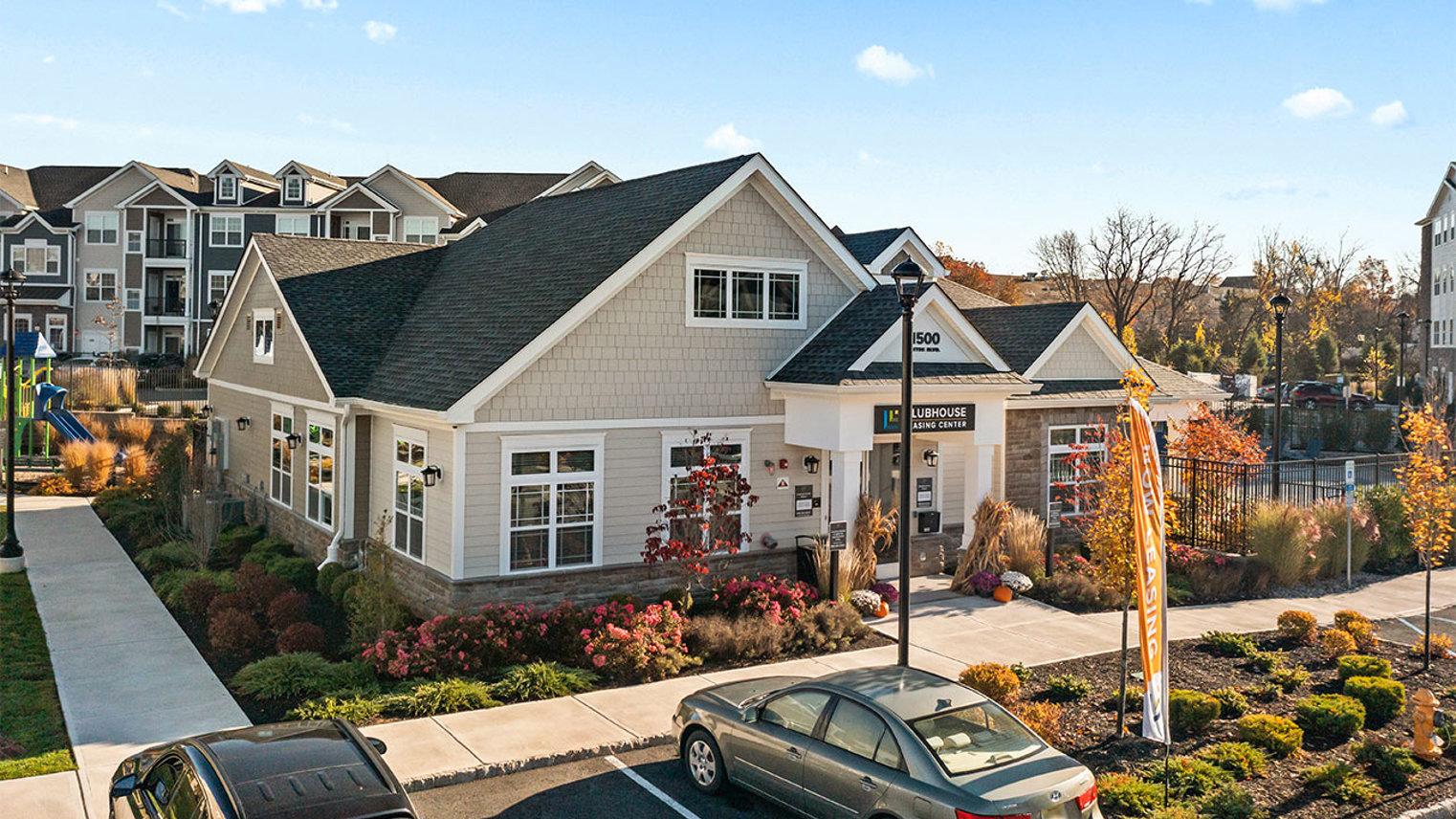 Autumn Ridge at Lopatcong Clubhouse