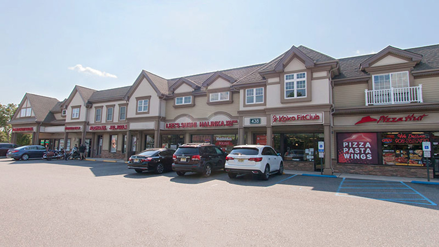 The Shoppes at Woods Tavern