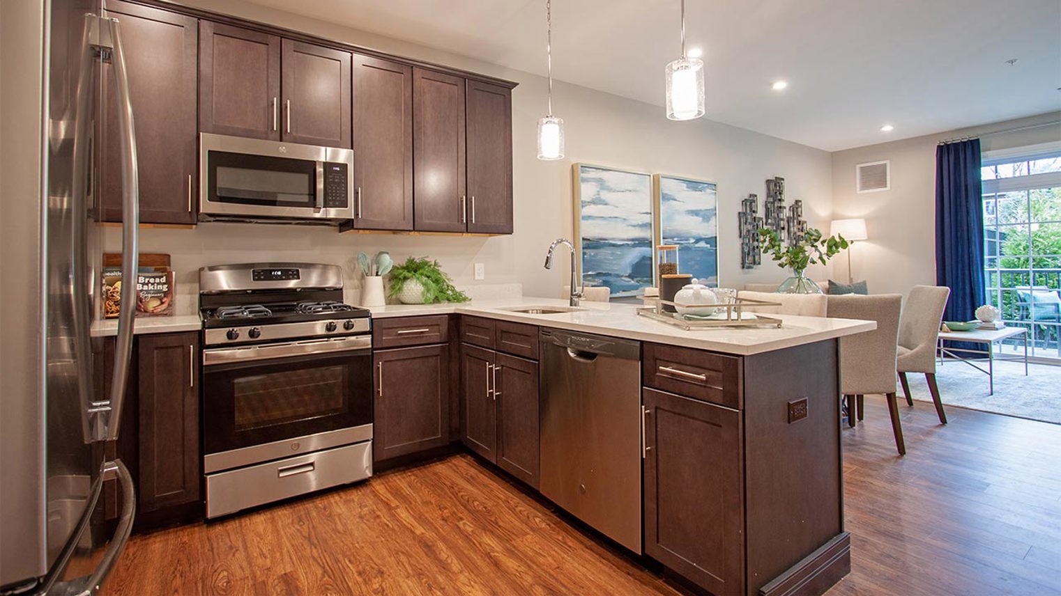 Waters Edge Apartments Model Kitchen