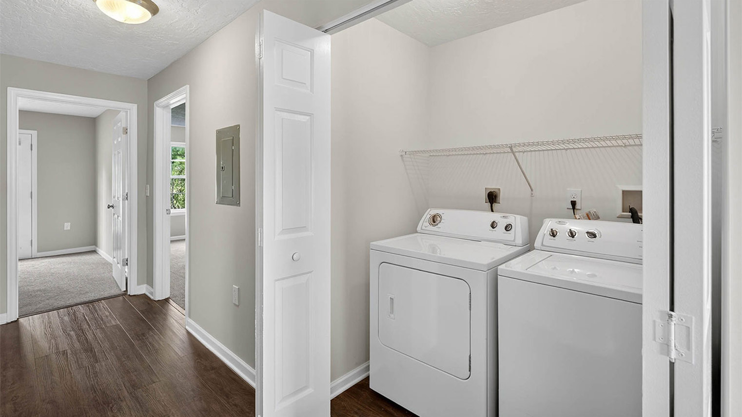 The View at Mackenzi 2 Bed 2 Bath Laundry
