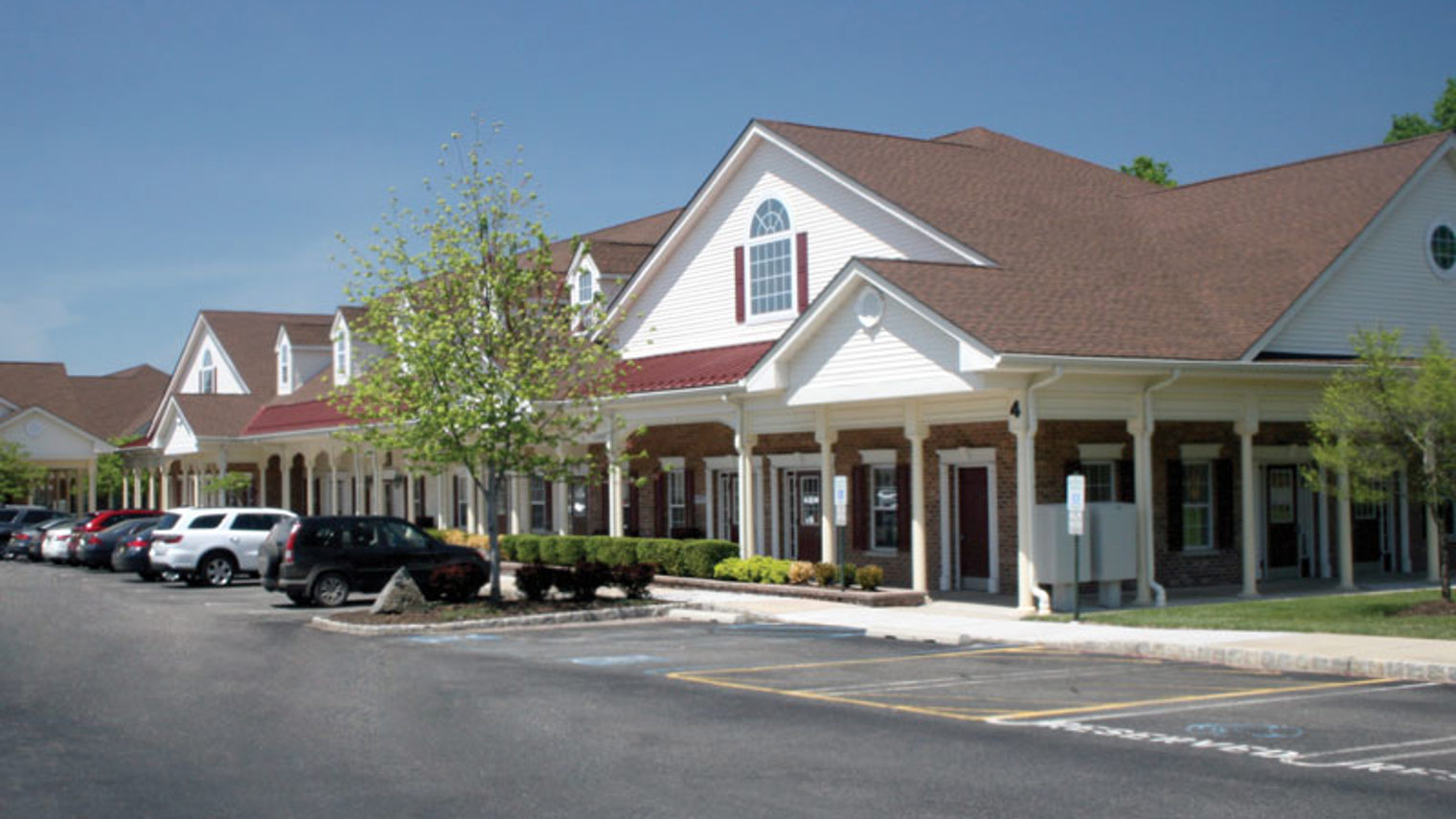 Branchburg Commons