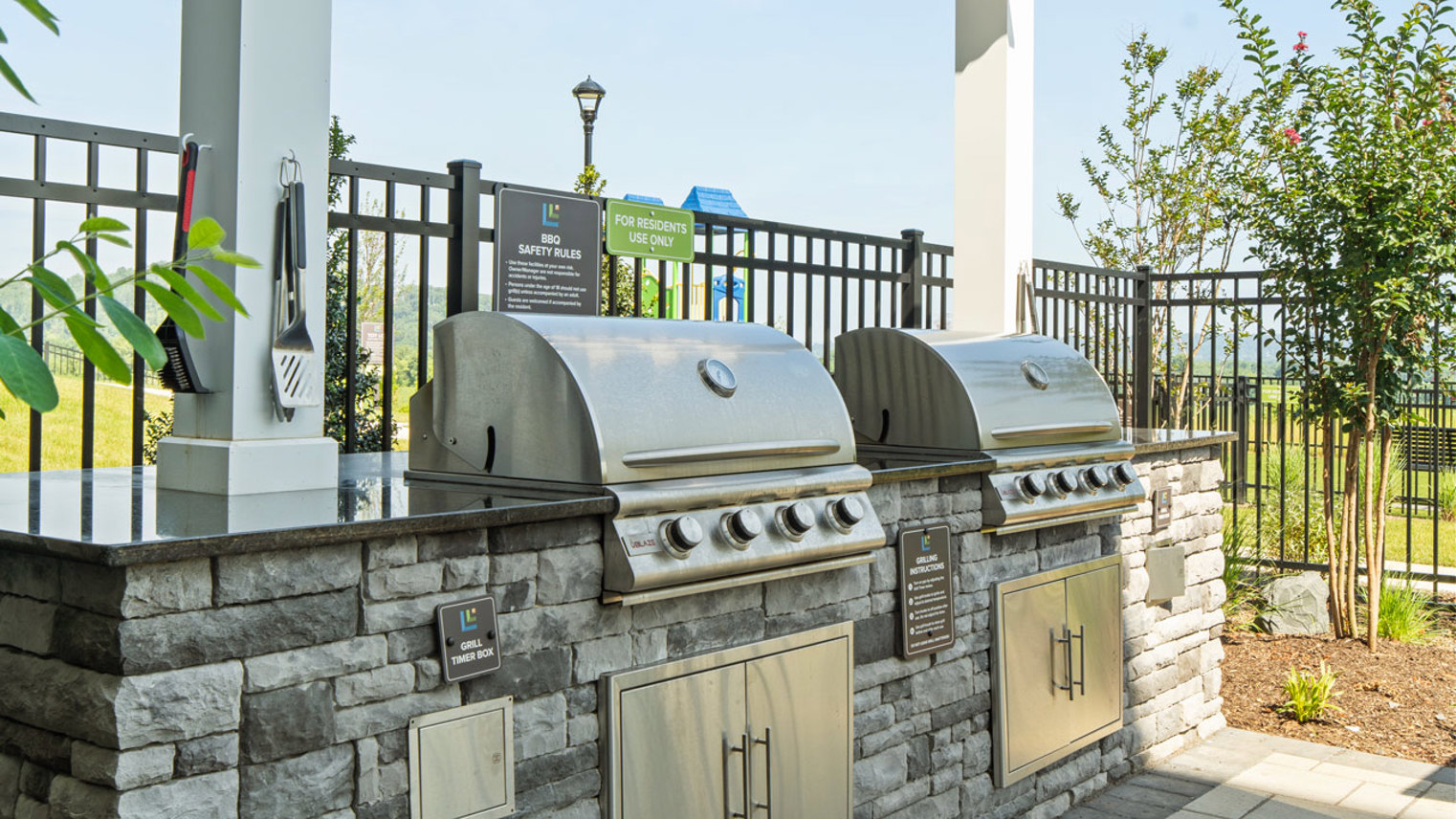 Monte View at Pohatcong BBQ/Grilling Stations