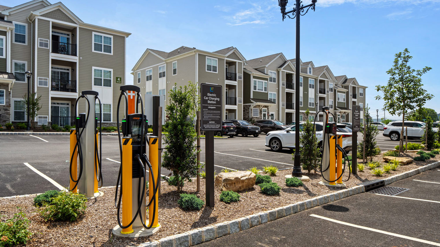 Monte View at Pohatcong EV Charging Stations