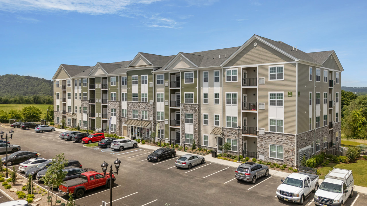 Monte View at Pohatcong Elevator Bldg. Apartments