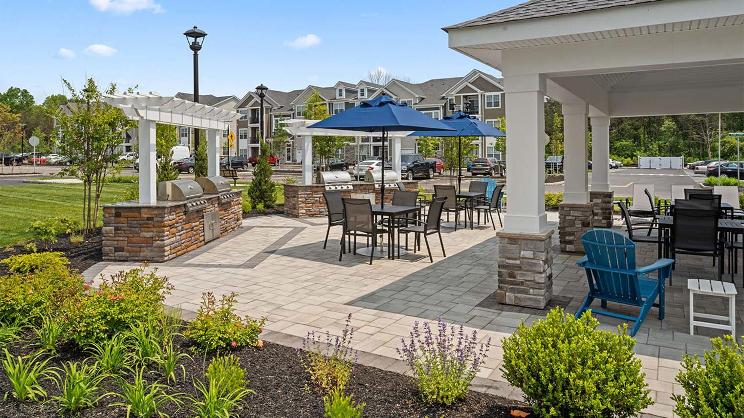 The Ridge at Readington Pavilion with BBQ Grill Stations