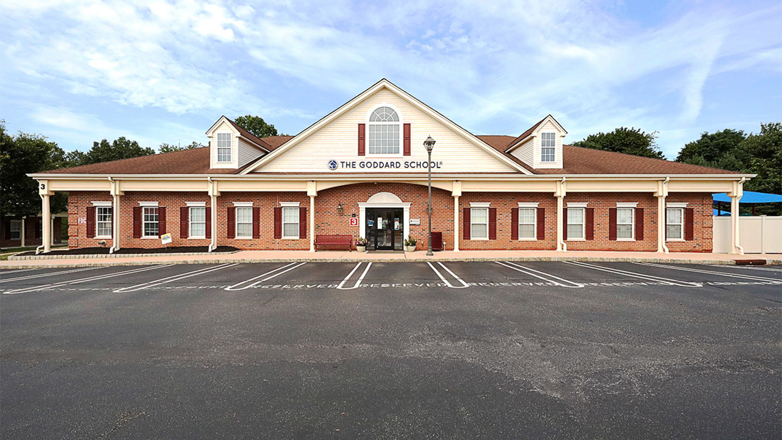 Branchburg Commons Larken Mini Office Warehouse