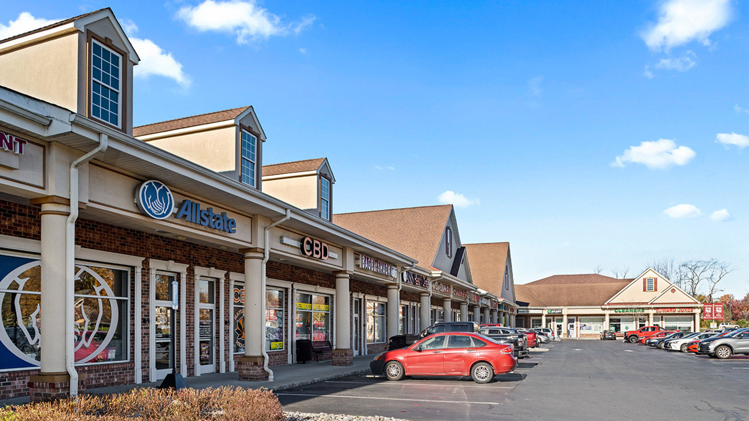 Strykers Crossing Shopping Center Strykers Crossing Shopping Center