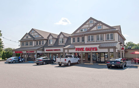 The Shoppes at Woods Tavern