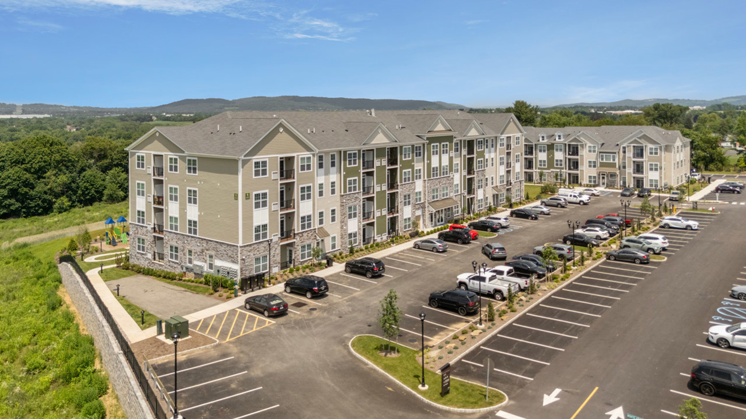 Monte View at Pohatcong Elevator Bldg. Apartments