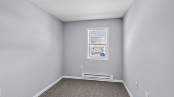 Waters Edge Apartments 3 Bedroom Townhome Premier Third Bedroom 1