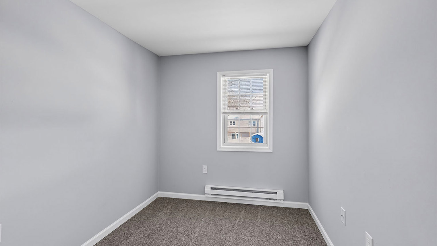 Waters Edge Apartments 3 Bedroom Townhome Premier Third Bedroom 1