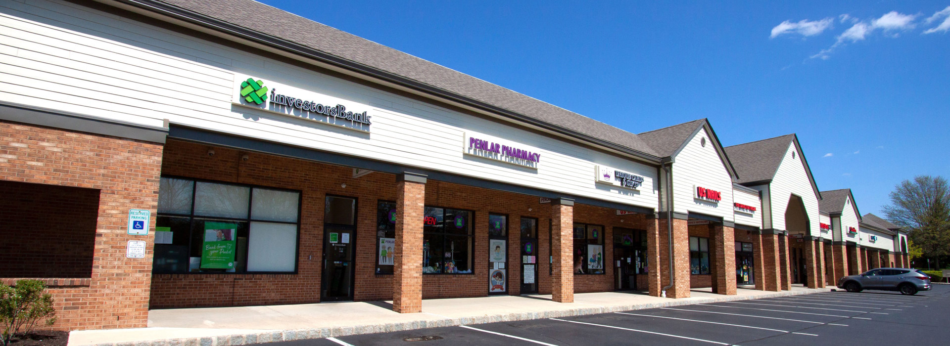 Manors Corner Shopping Center