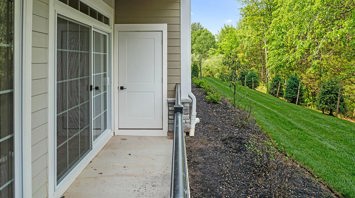 The Ridge at Readington Elevator Bldg. Apartments