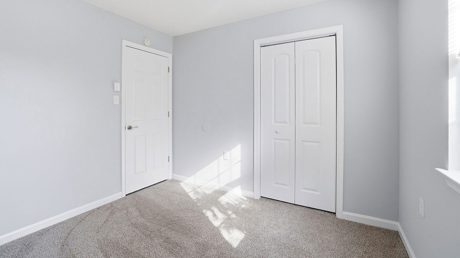 Waters Edge Apartments 2 Bed 2 Bath Second Bedroom 3