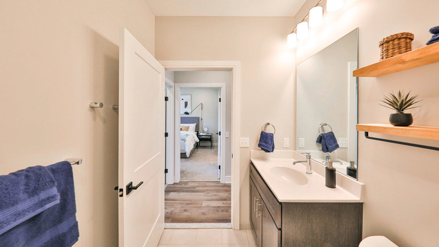 The Oaks at Copper Chase Model Second Bathroom 2