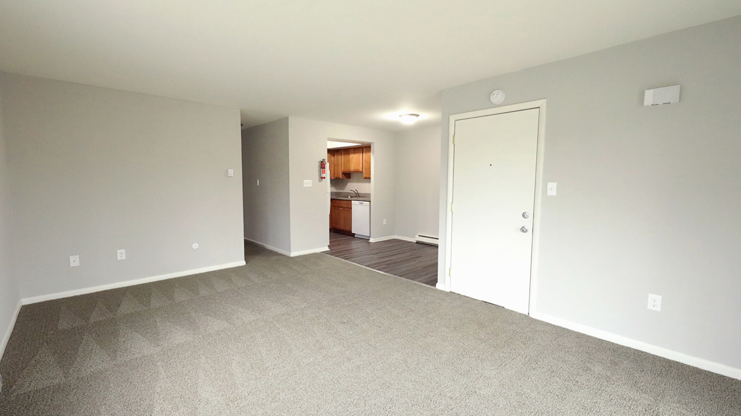 Geraldine Street Apartments Living Room 1