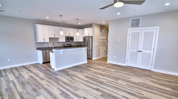 River Run Apartments Townhomes Kitchen Dining