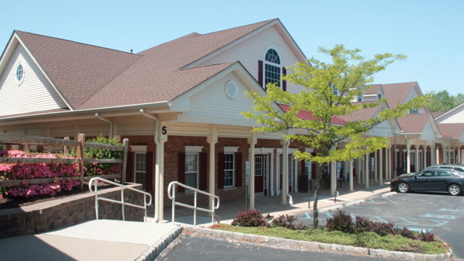 Branchburg Commons