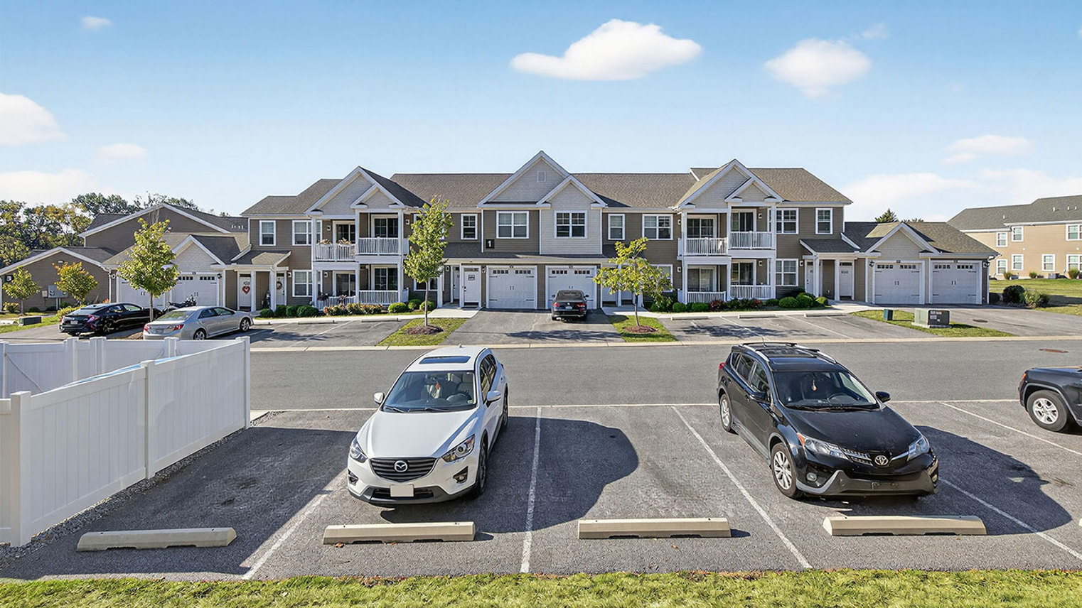 The Oaks at Copper Chase Oaks At Copper Chase Building 1B
