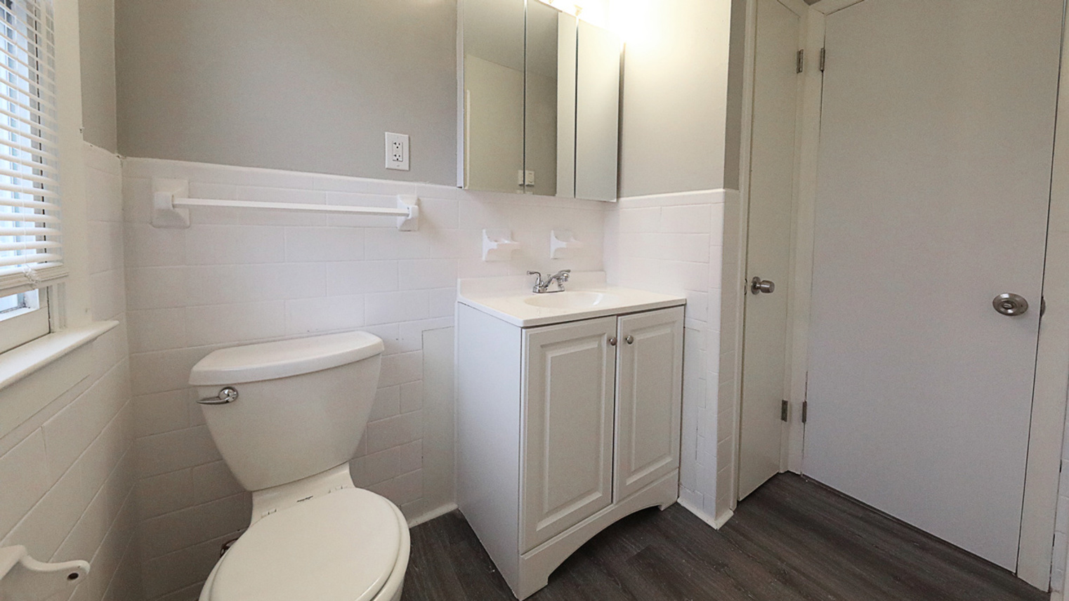 Geraldine Street Apartments Bathroom 2